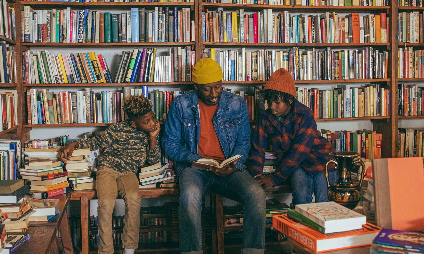 Bookstore WhatsApp Group Link Join 2025