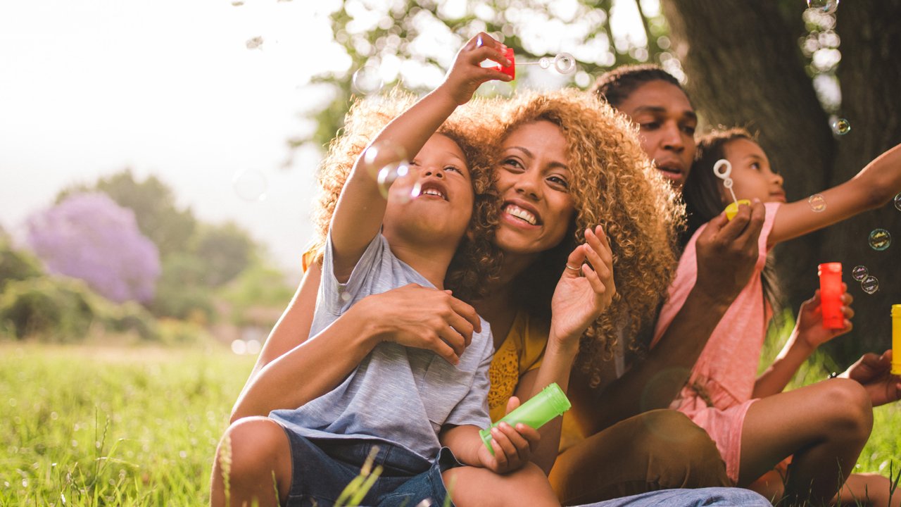 nm-how-happiness-affects-health-feature
